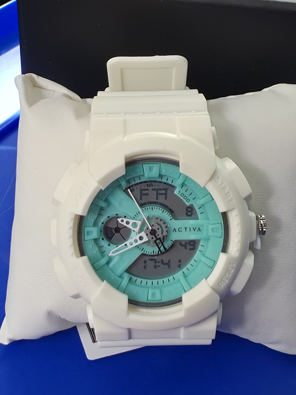Activa White and Teal Sport Watch